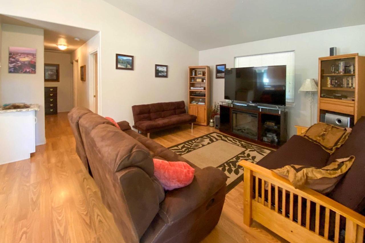 Private 2-Acre Retreat With Mtn Views, Walk To River Saint Maries Extérieur photo